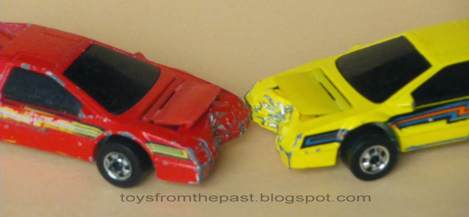 Hot wheels crack hot sale ups